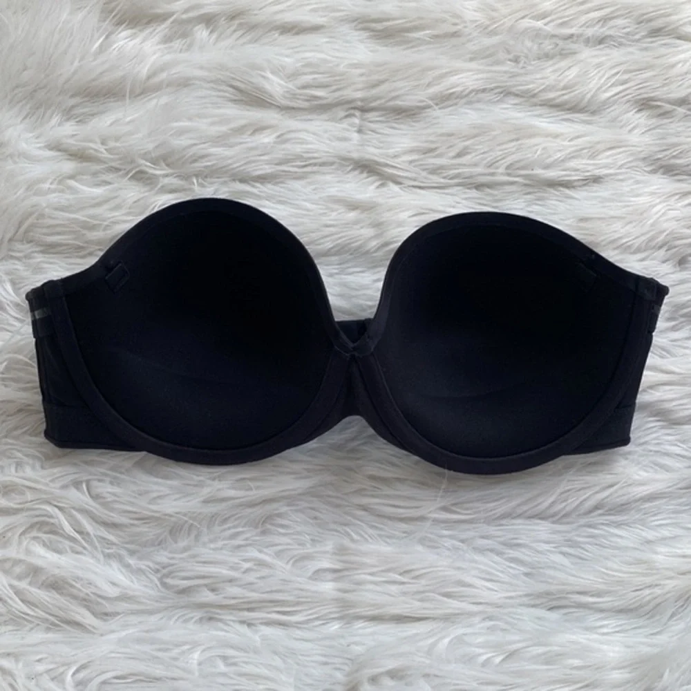 Maidenform |‎ Black Strapless Bra